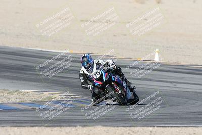 media/Dec-07-2025-CVMA (Sun) [[3e7d2de5dc]]/Race 10-Formula 40 Open/